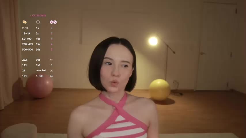 MissEssie Live Sex December 17, 2025