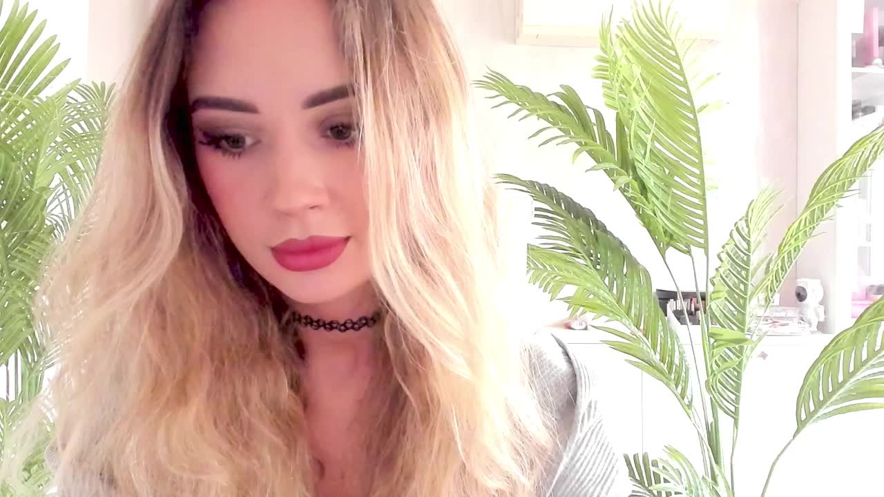 AnnaPopy Live Sex December 17, 2025