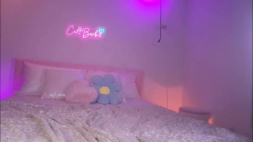 cult_barbie93 Live Sex December 17, 2025