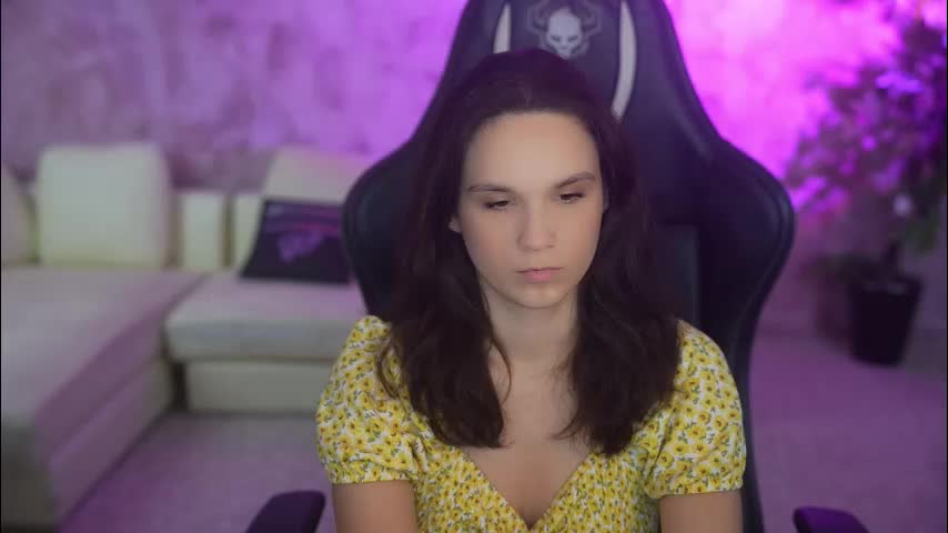 kira0541 Live Sex December 17, 2025