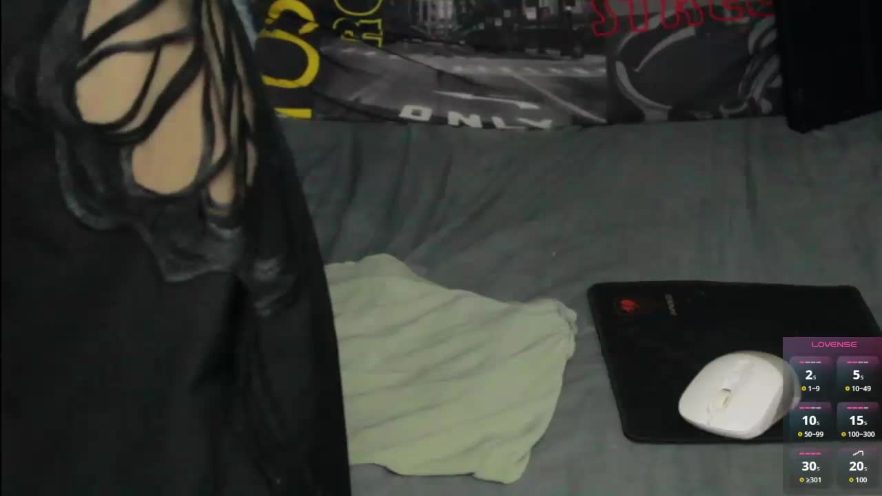 Kamala_Adele Live Sex December 17, 2025