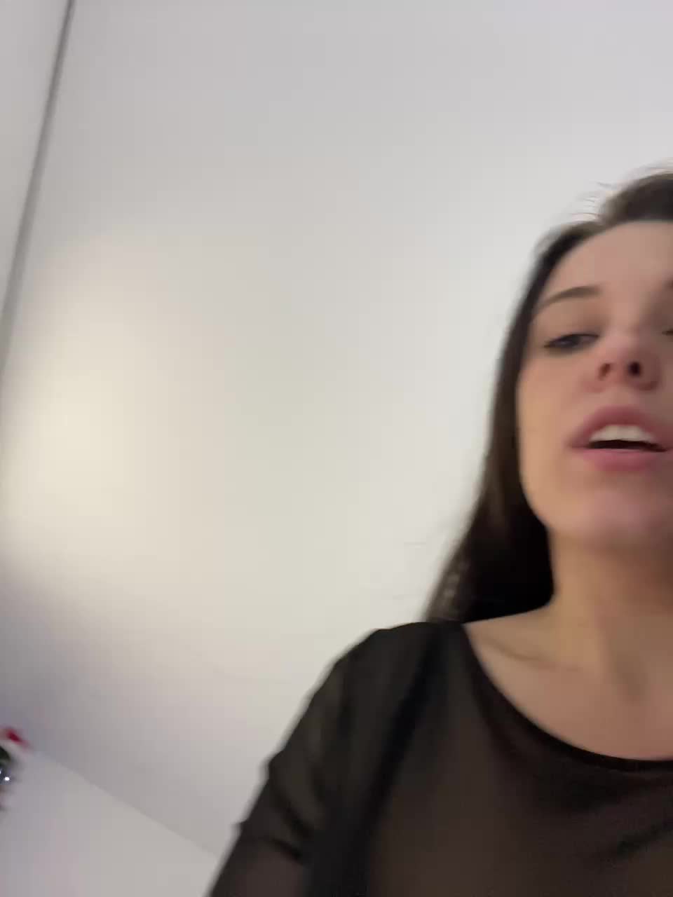 Potifays Live Sex December 17, 2025