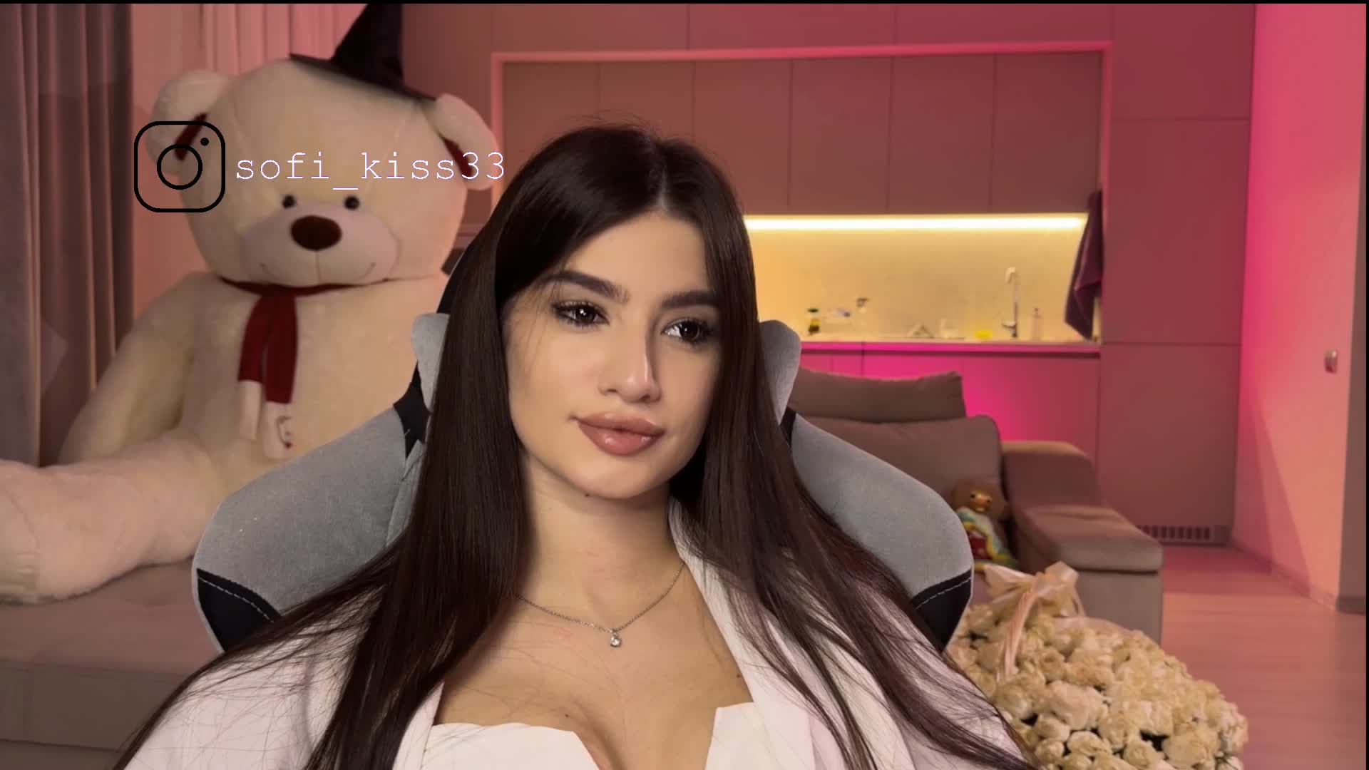 Sofi-Mi Live Sex December 17, 2025