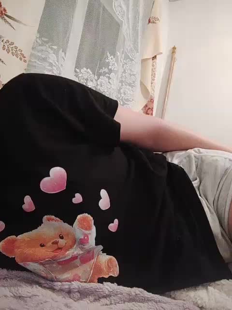 Xo4y-SeXa Live Sex December 17, 2025