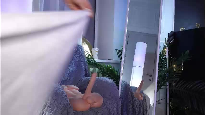 sofiafoster Live Sex December 17, 2025