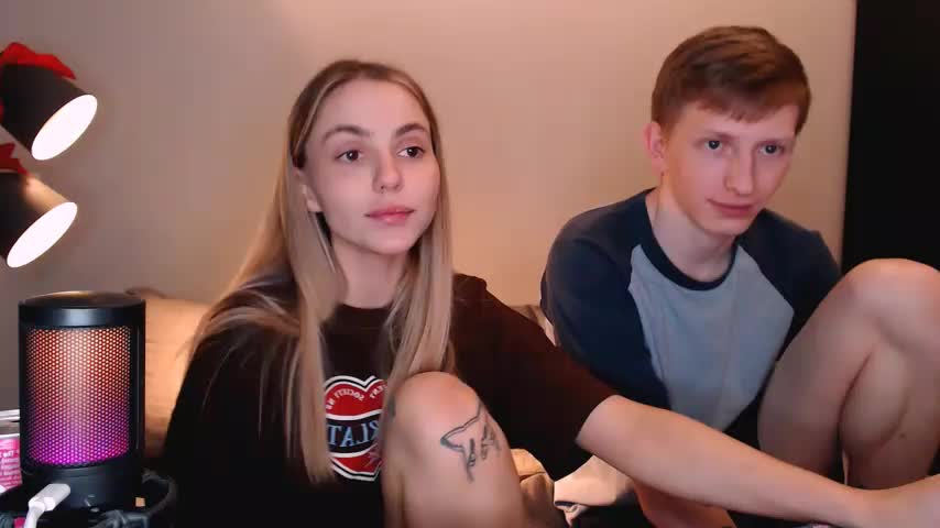 juliaanddima Live Sex December 17, 2025