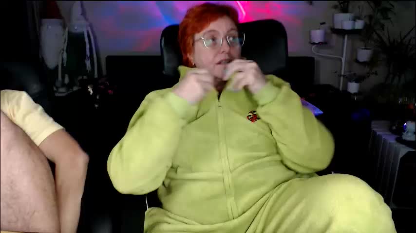 joannaandneighbour Live Sex December 17, 2025