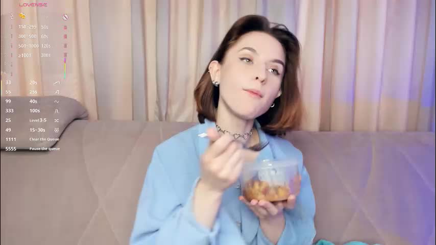 forbidden_fruity Live Sex December 17, 2025