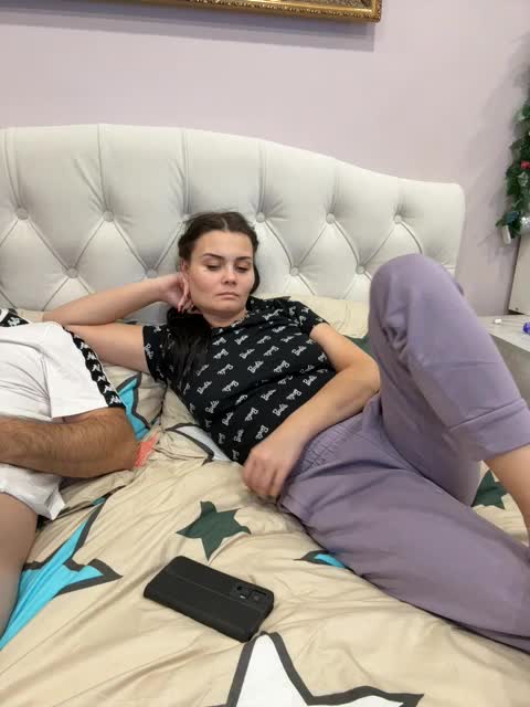 _Milashka_ Live Sex December 17, 2025