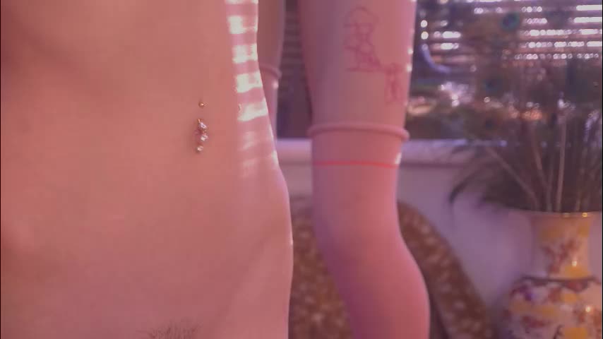 divine_lights Live Sex December 17, 2025