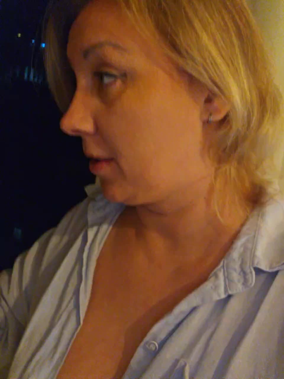 yuliia_3003 Live Sex December 17, 2025