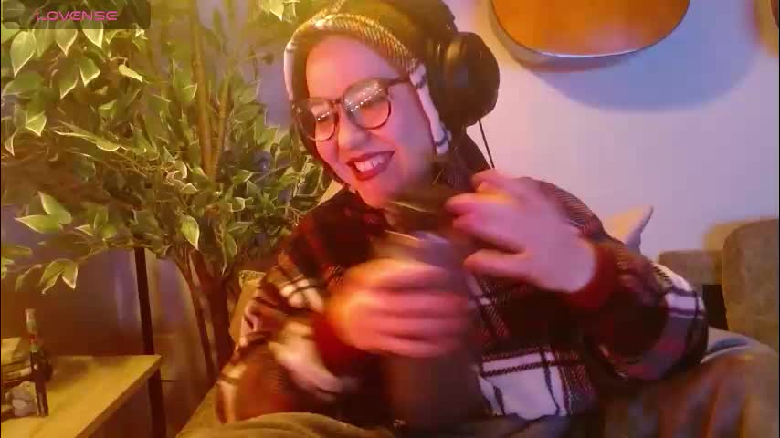 pillogoddess Live Sex December 17, 2025