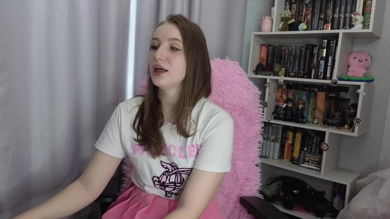 LillyFan-X Live Sex December 17, 2025