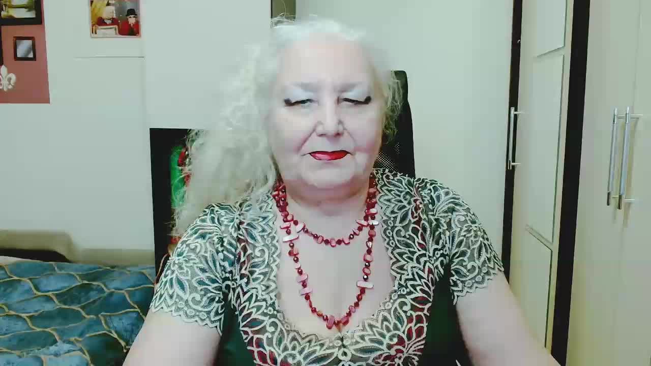 GrannyWants Live Sex December 17, 2025
