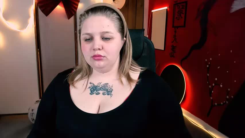 SladaDell Live Sex December 17, 2025