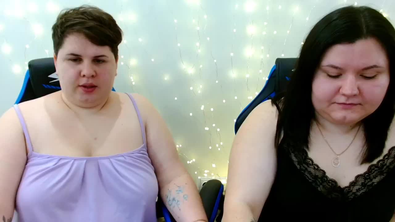 BeckyAndEllen Live Sex December 17, 2025