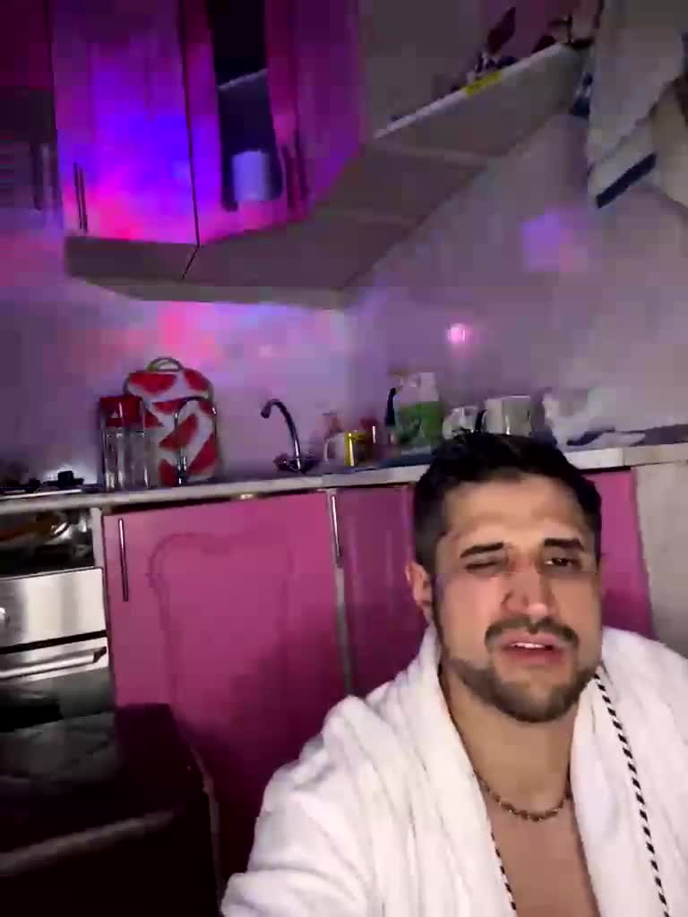 VIP17CoupleDream Live Sex December 17, 2025