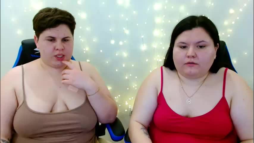 beckyandellen Live Sex December 17, 2025