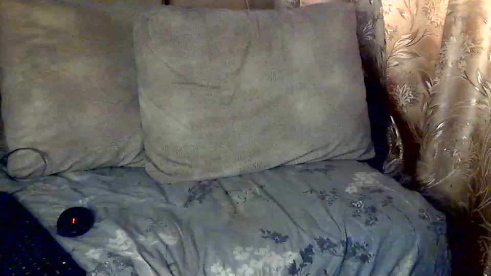 CuteGloria Live Sex December 17, 2025