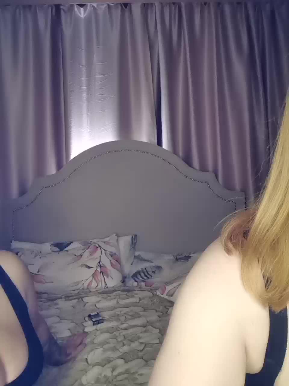 Her-Girl Live Sex December 17, 2025