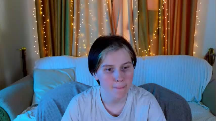 berry_assortment Live Sex December 17, 2025