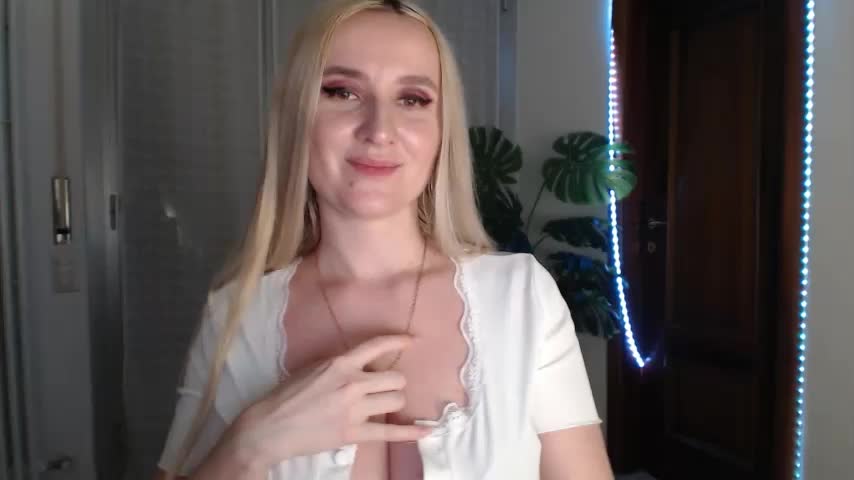 Alina-Lovely Live Sex December 17, 2025
