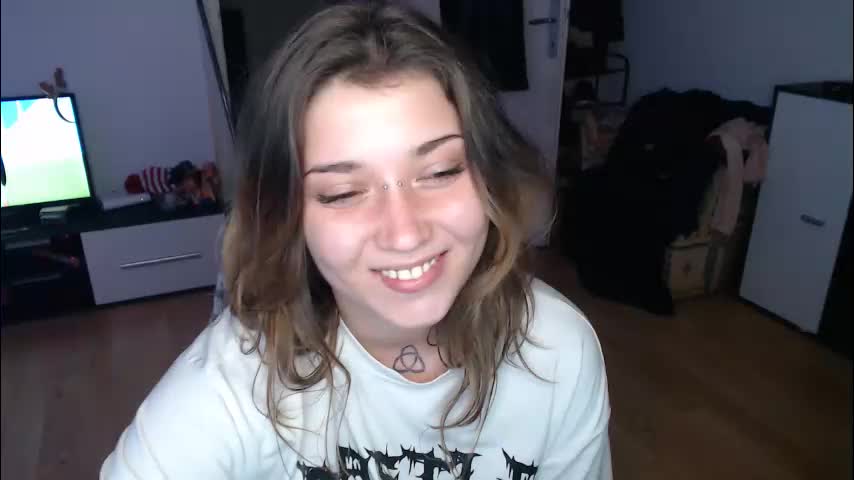 aliens4twenty Live Sex December 17, 2025