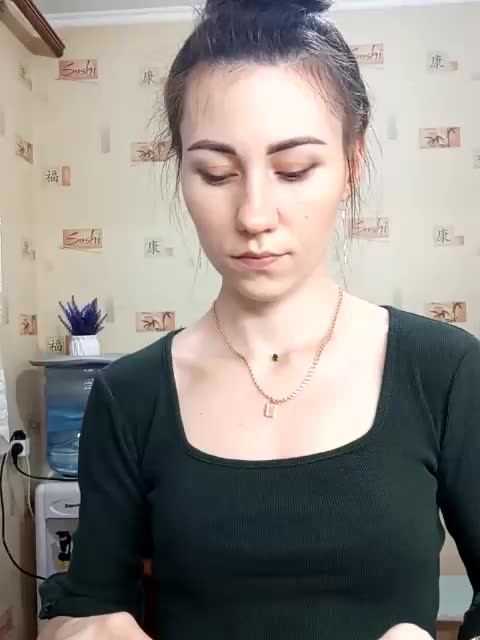 -Feral-Berry- Live Sex December 17, 2025