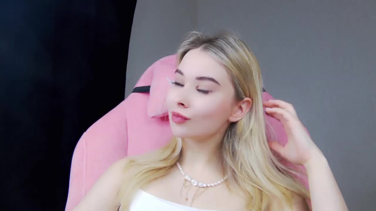 Hator Live Sex December 17, 2025