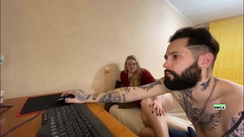 mike_and_anna_ Live Sex December 17, 2025