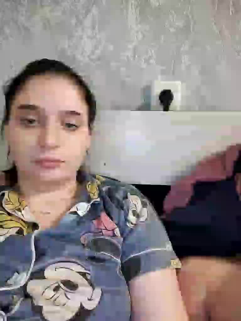 1Your-luck1 Live Sex December 17, 2025