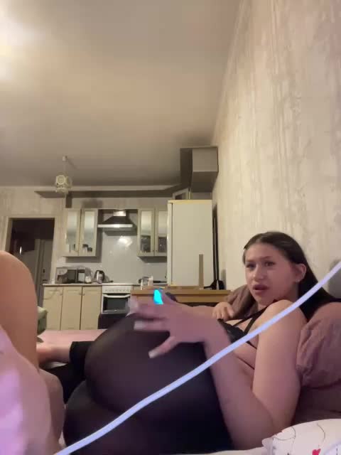 _Pupuni_ Live Sex December 17, 2025