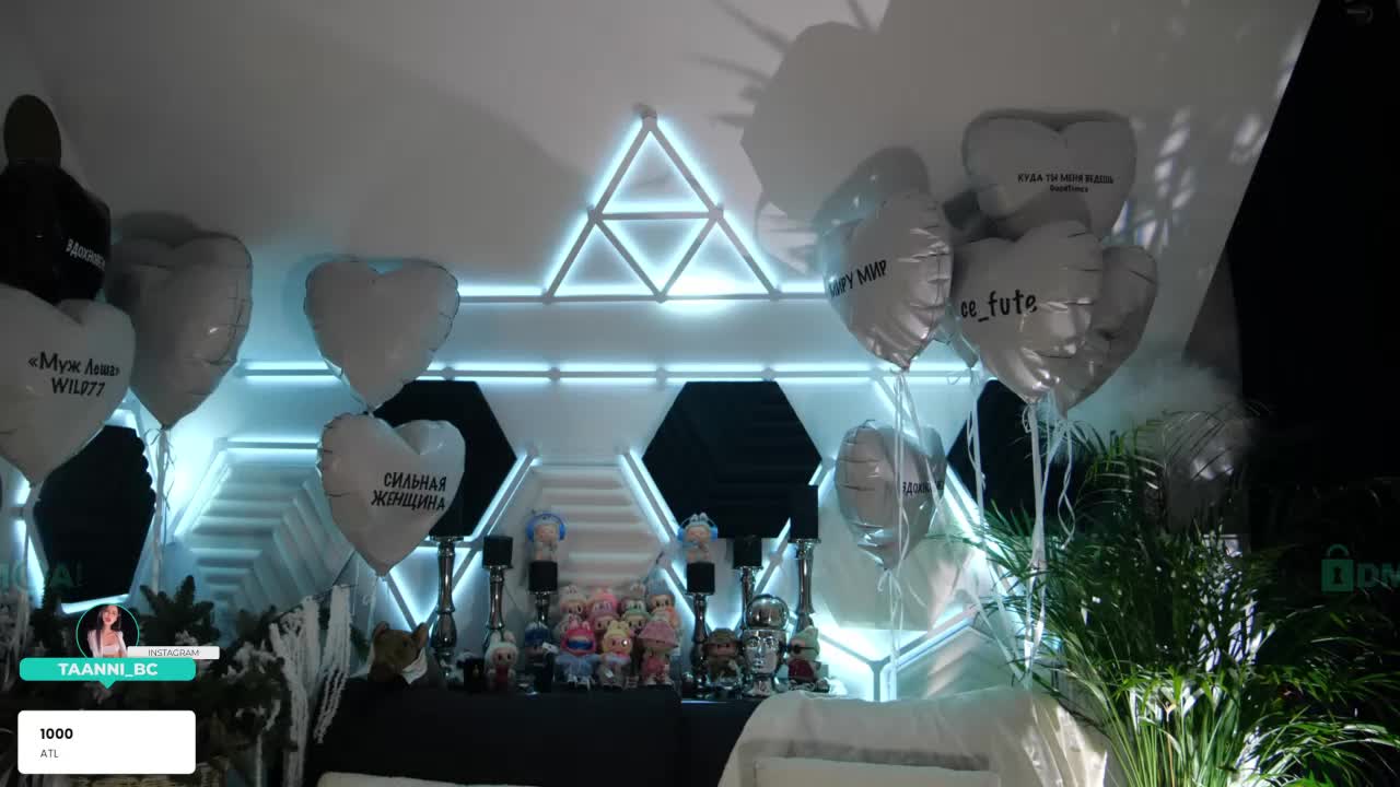 Taanni Live Sex December 17, 2025