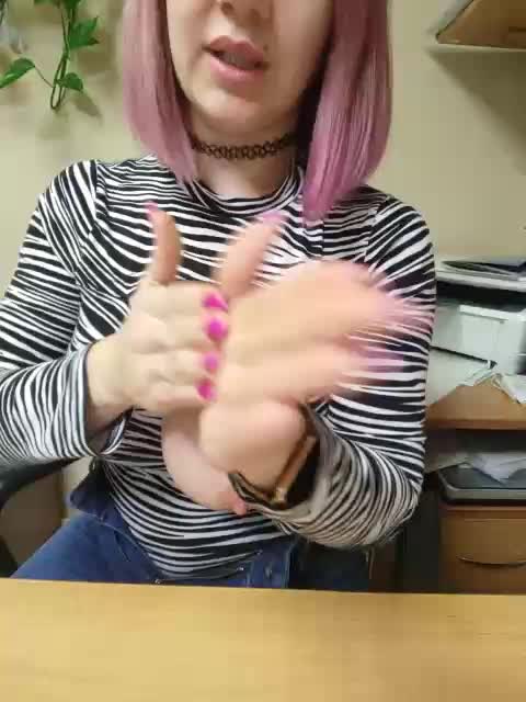 Mandarinka8 Live Sex December 17, 2025