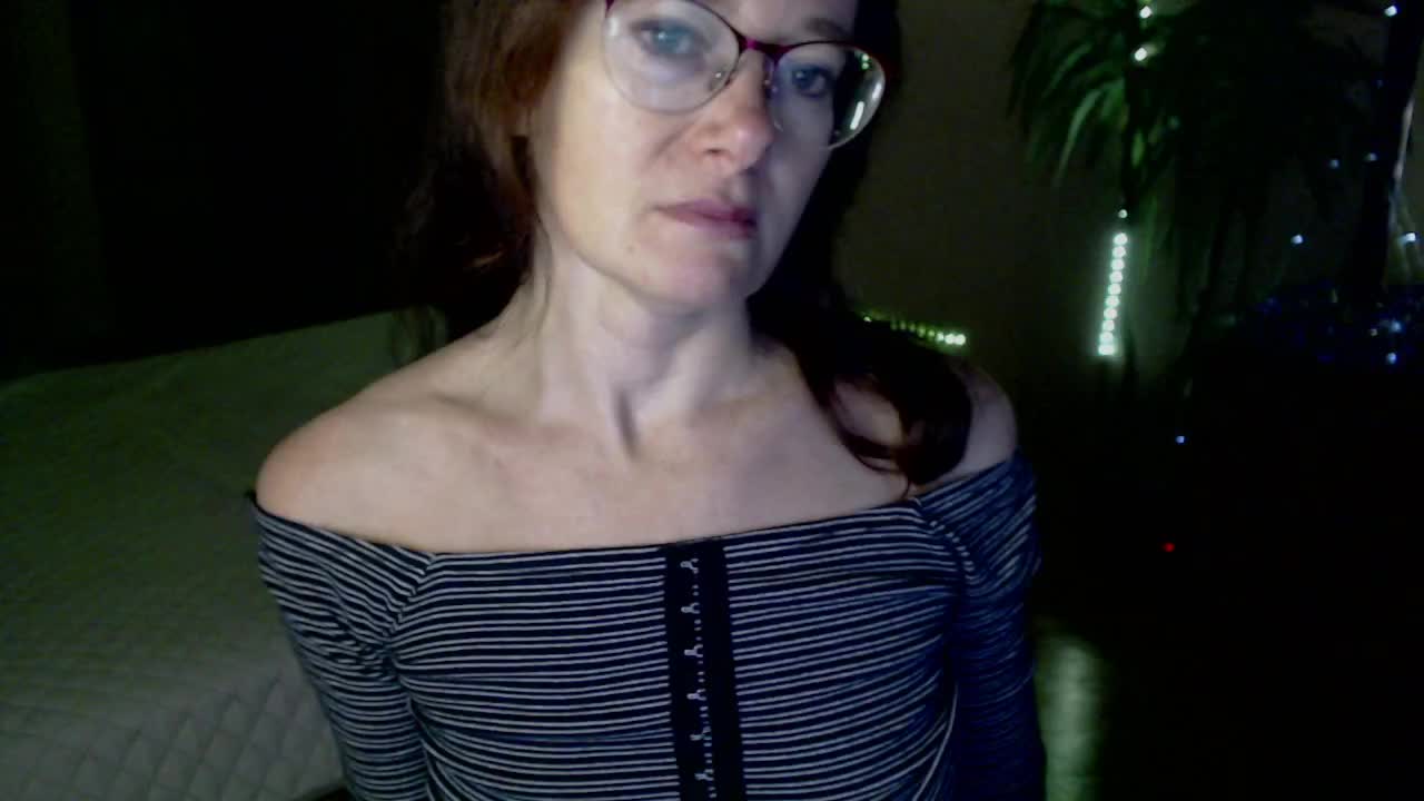 Viorica Live Sex December 17, 2025