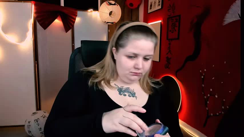 SladaDell Live Sex December 17, 2025