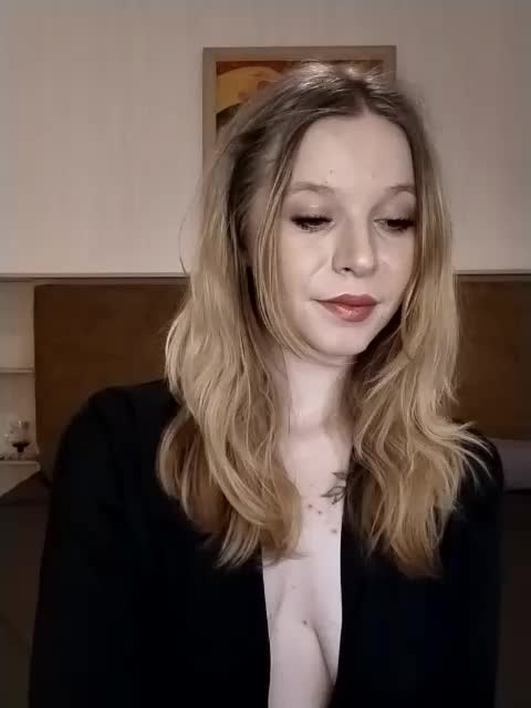 1biscuit1 Live Sex December 17, 2025