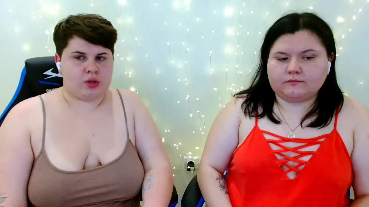 BeckyAndEllen Live Sex December 17, 2025