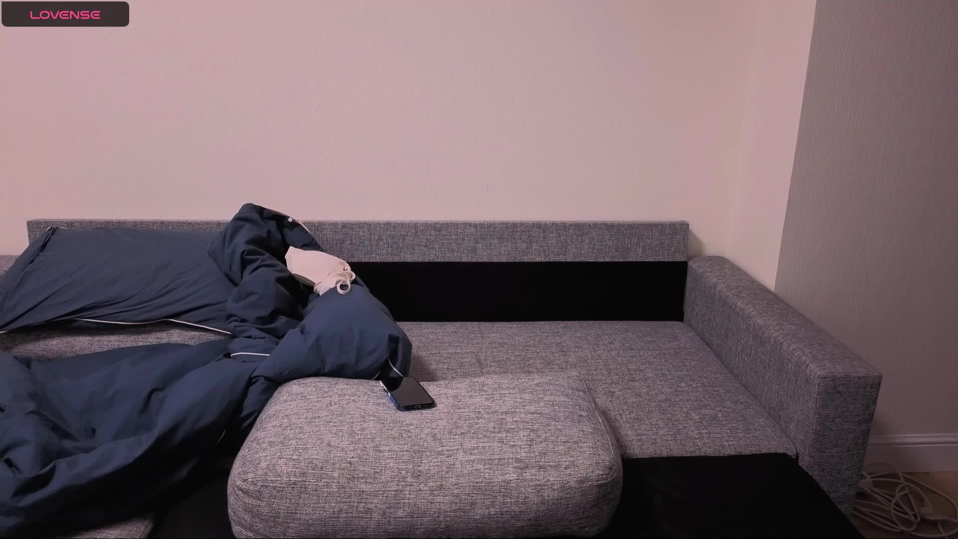 LindaLukas Live Sex December 17, 2025