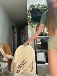 SweetyMia Live Sex December 17, 2025