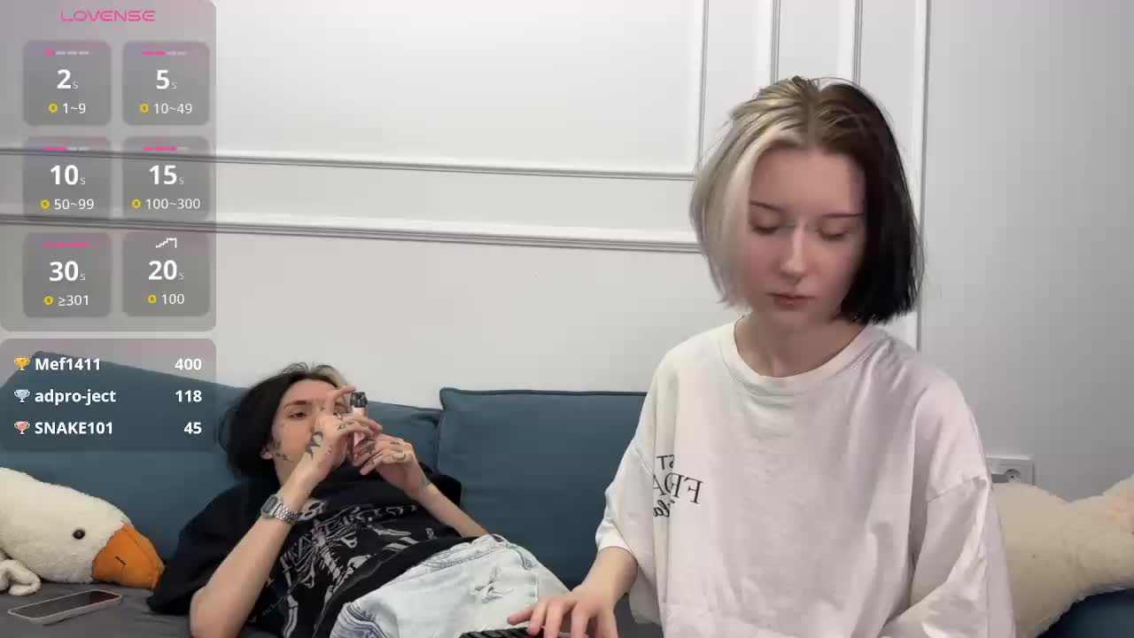 VeryRareTwins Live Sex December 17, 2025