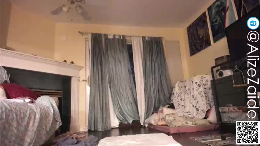 alizezaide Live Sex December 17, 2025