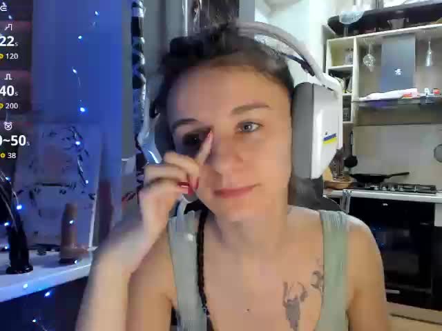 KikNika Live Sex December 17, 2025