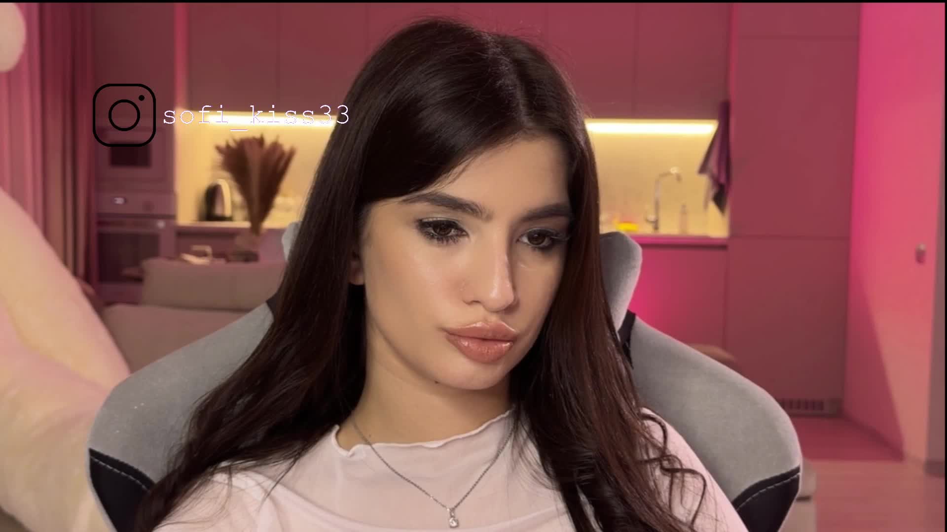 Sofi-Mi Live Sex December 17, 2025