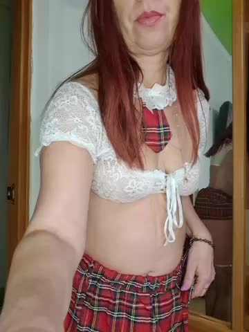 BlueHOT-MILf Live Sex December 17, 2025