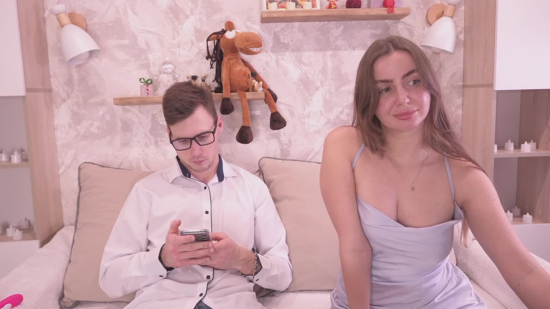 PashaAndMila Live Sex December 17, 2025