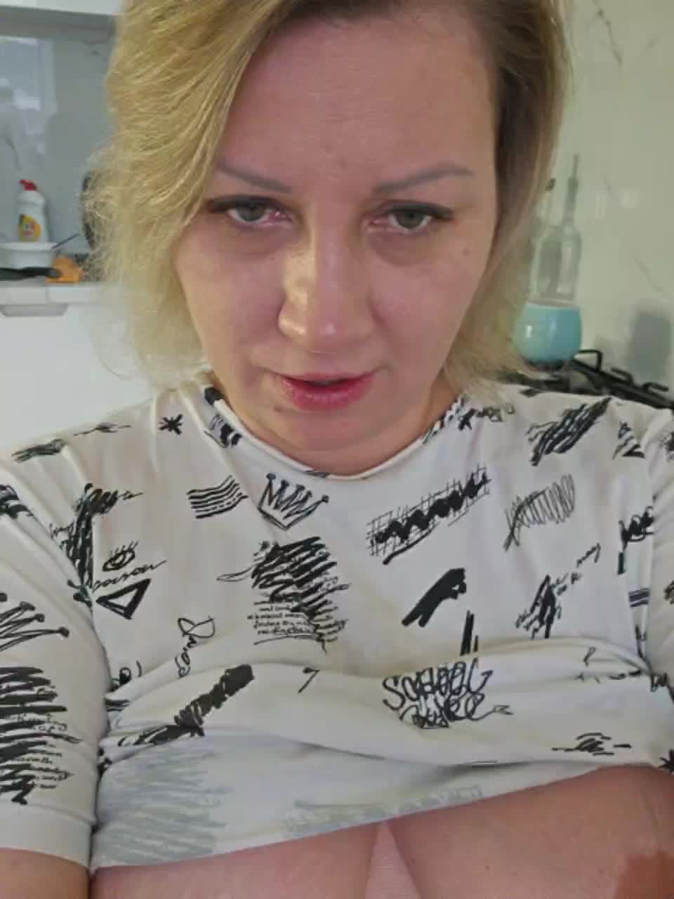 yuliia_3003 Live Sex December 17, 2025