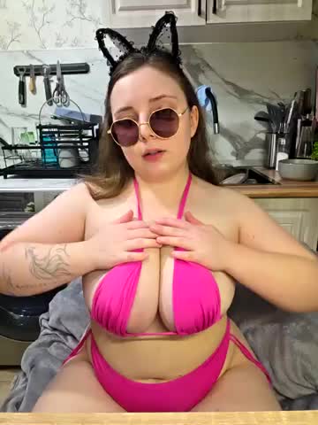 Caramel_pussy Live Sex December 17, 2025