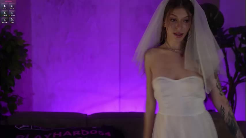 kira0541 Live Sex December 17, 2025