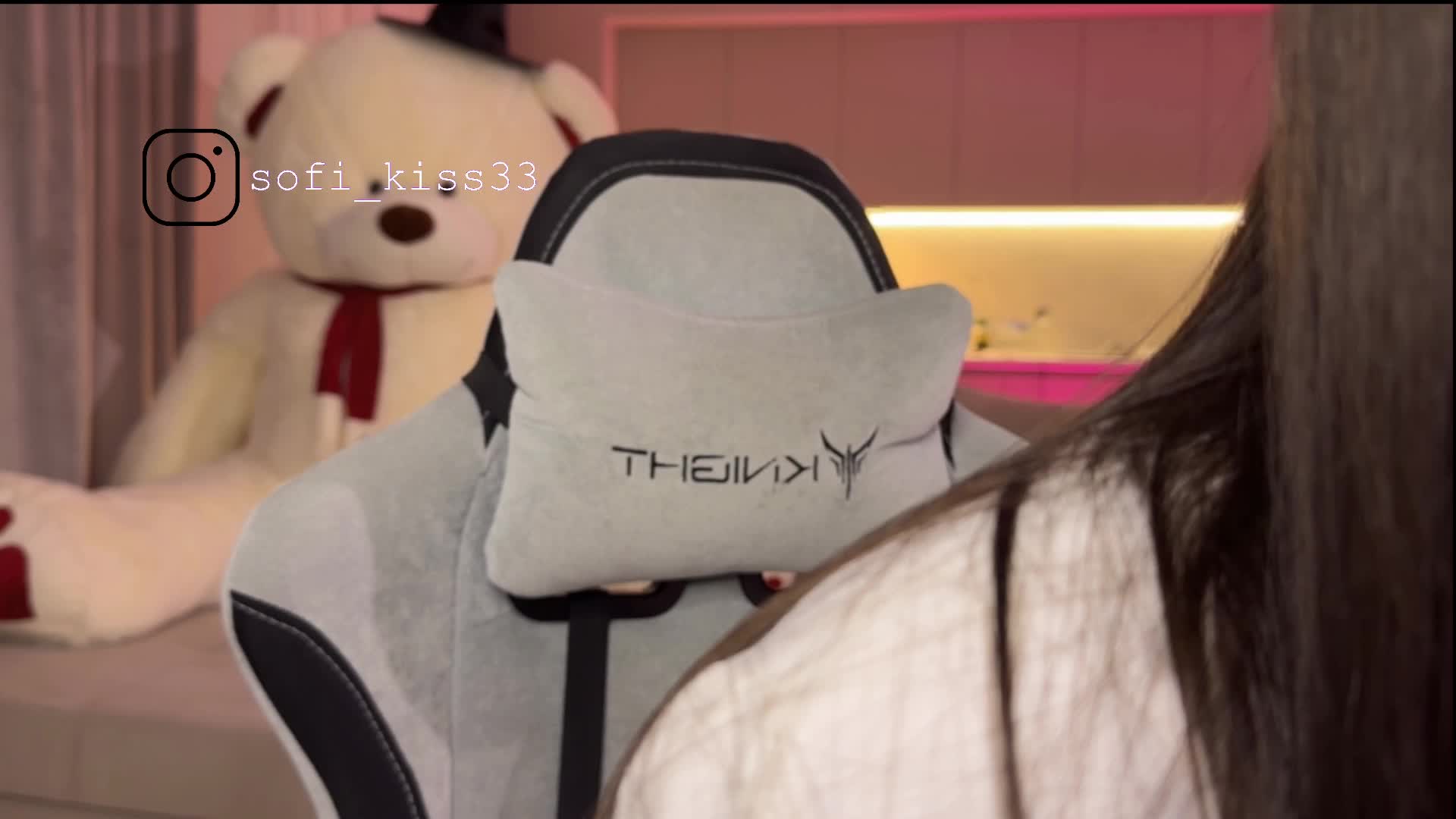 Sofi-Mi Live Sex December 17, 2025